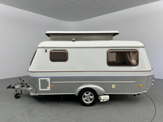 Eriba Touring Triton 420 GT foto: 11