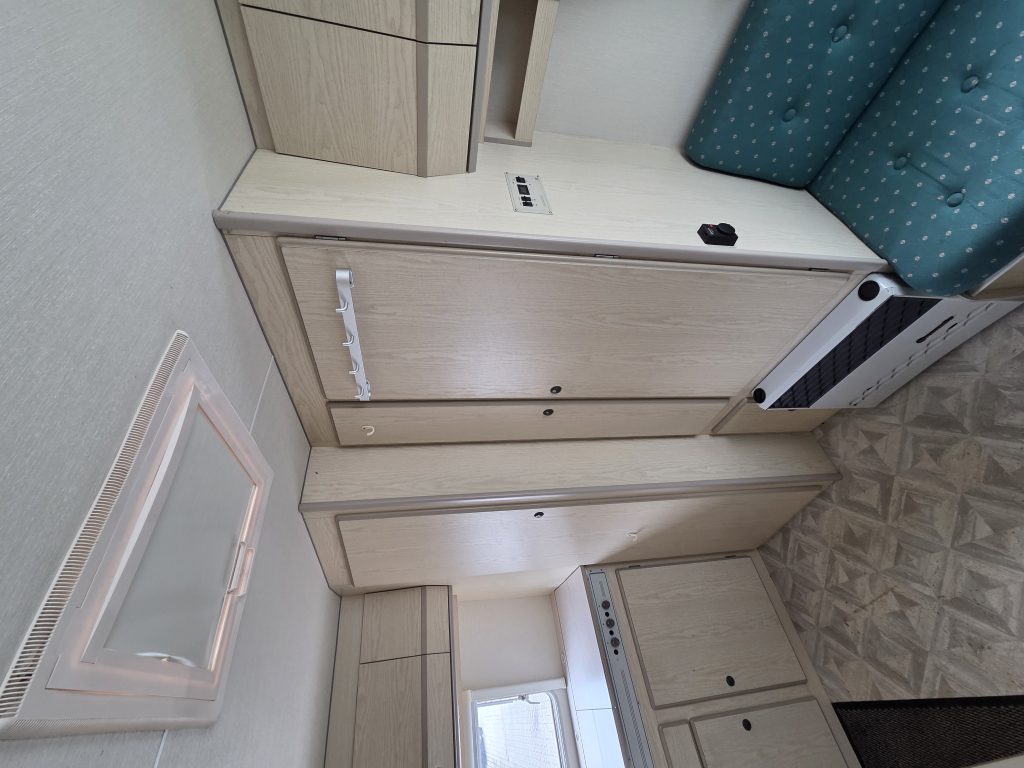 AVENTO ROYAL 395 E photo: 6