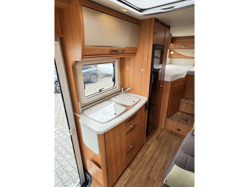 Hymer ML-T 580 - lits jumeaux photo: 10