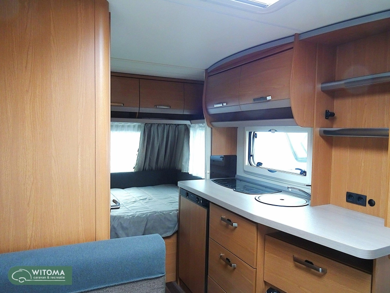 Toldo de avance Knaus Sport 420 QD foto: 6