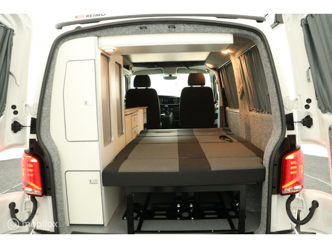 Volkswagen Transporter 6.1 Camper Van 2.0TDI 150Pk Aut/ DSG-7 New California-look Conversion | 4-Person | Pop-top roof |NWST photo: 10