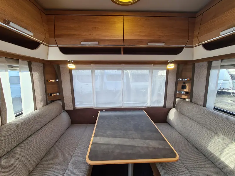 Tabbert Da Vinci 460 E Met Voortent  foto: 8