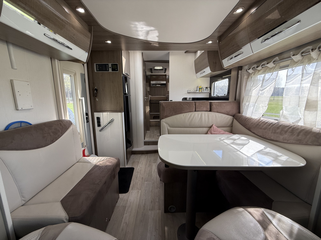 PILOTE P746GJ foto: 2