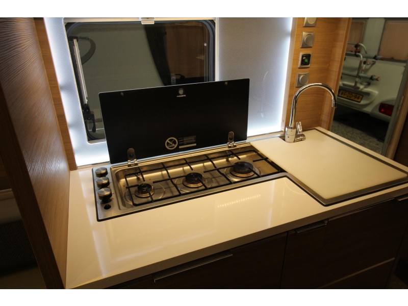 Adria Adora 472 LU Thule1200,Mover,Fietsenre foto: 13