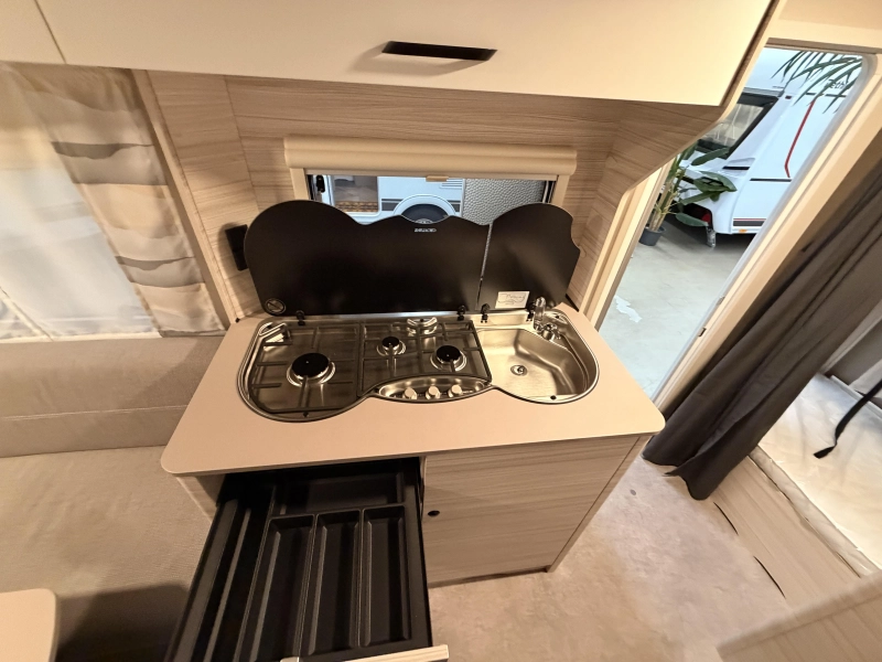 Dethleffs C'Joy Active 480 QLK +active pakket foto: 16