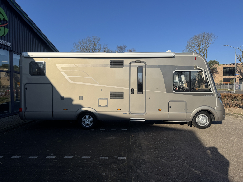 Hymer B680 Starline photo : 3