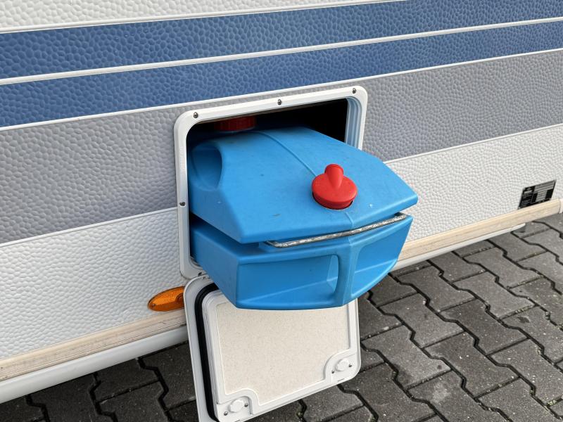 Hobby Excellent 400 SB - Voortent - Zakluifel -  foto: 17