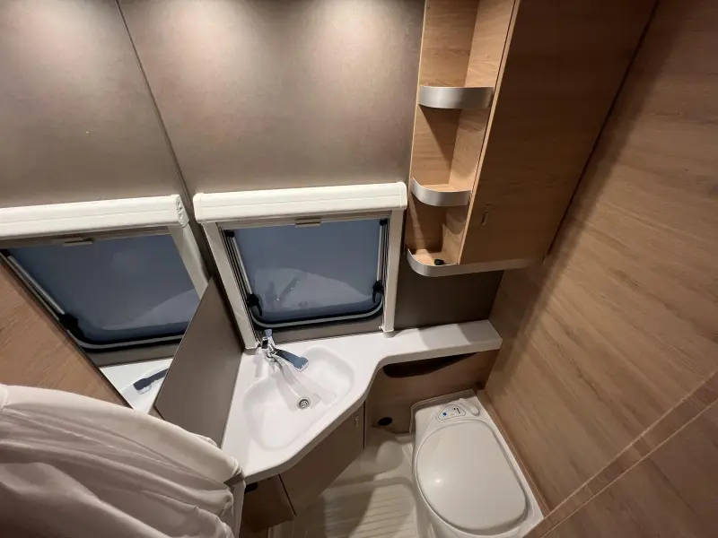 Knaus Sudwind 420 QD  foto: 11