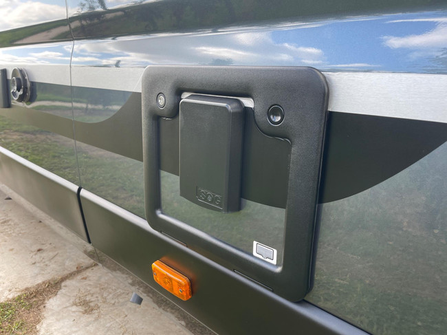 Adria Twin Plus Supreme 640 SLB 9-Traps LUCHTVERING foto: 19