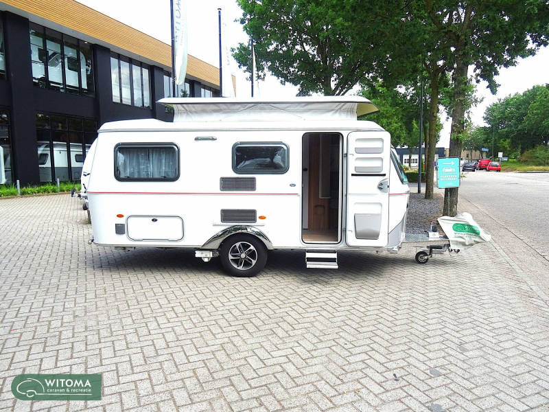 Eriba Touring Legend 542 hermosa versi&oacute;n completa foto: 19