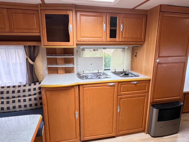 Tabbert 560 Vivaldi Franz&ouml;sisches Bett, Top-Zustand! Foto: 8