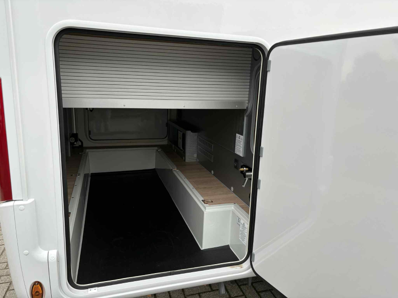 Rapido 850 F Queensbed L=6,99 m  foto: 19