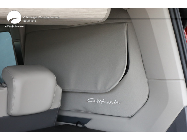 Volkswagen California Ocean 1.5 eHybrid 180 kW / 245 PK DSG 4Motion foto: 8