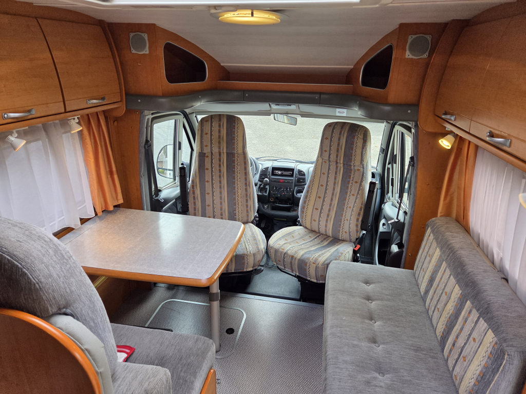 LMC Liberty 662 TI franz&ouml;sisches Bett 2006 Foto: 7