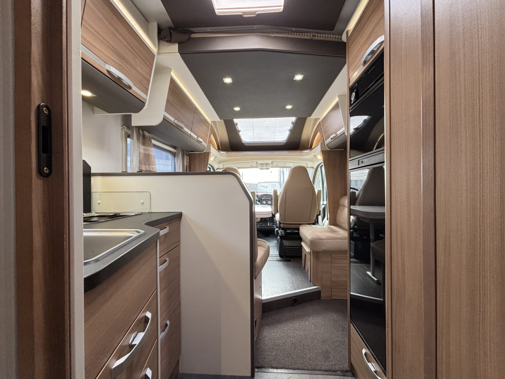 ADRIA MATRIX M 670SL foto: 3