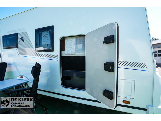 Knaus Yaseo 500 DK Inkoop Korting 5700,- stapelbed indeling foto: 6