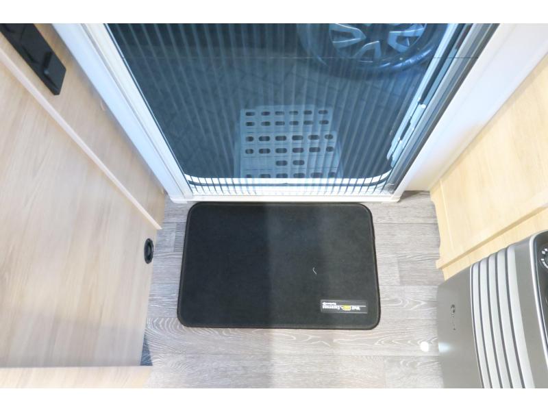 Weinsberg CaraOne 420 QD  foto: 18