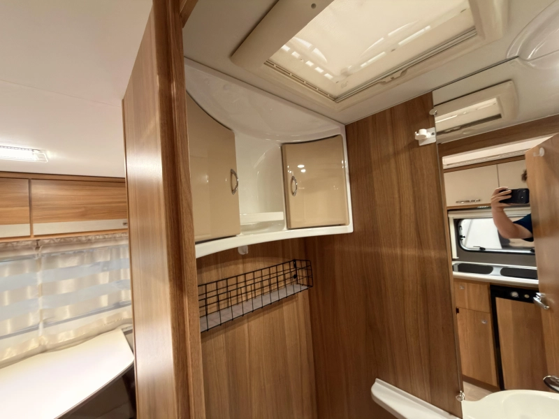 Caravelair Antares Style 450 Luifel+mover+voortent  foto: 11