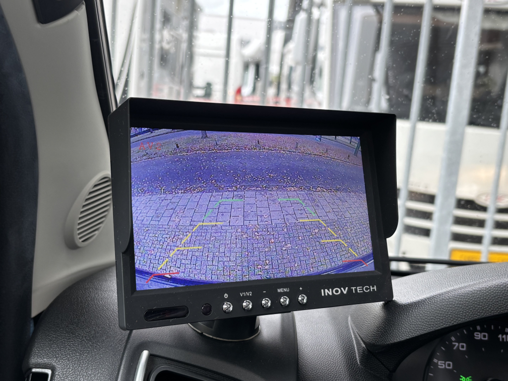 Adria Twin Supreme 640 SLB ENKELE BEDDEN FIAT 8 TREKHAAK foto: 17