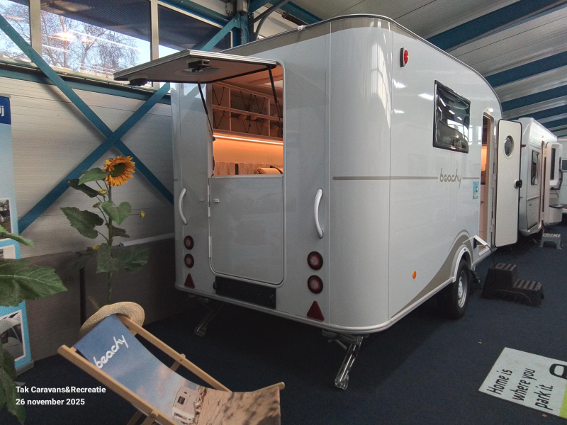 Hobby Beachy 420 2026 Lichtgewicht fris 