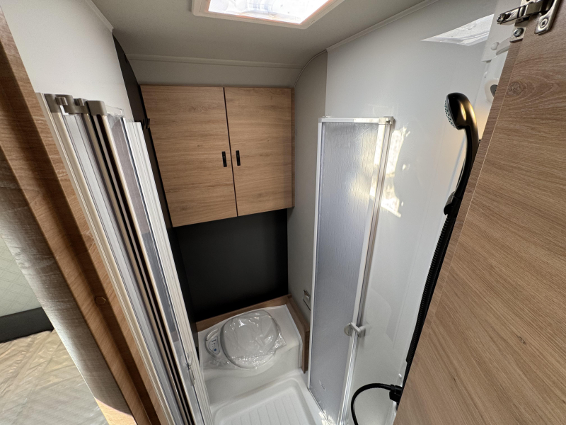 Knaus L!ve Wave 650 MF  foto: 16