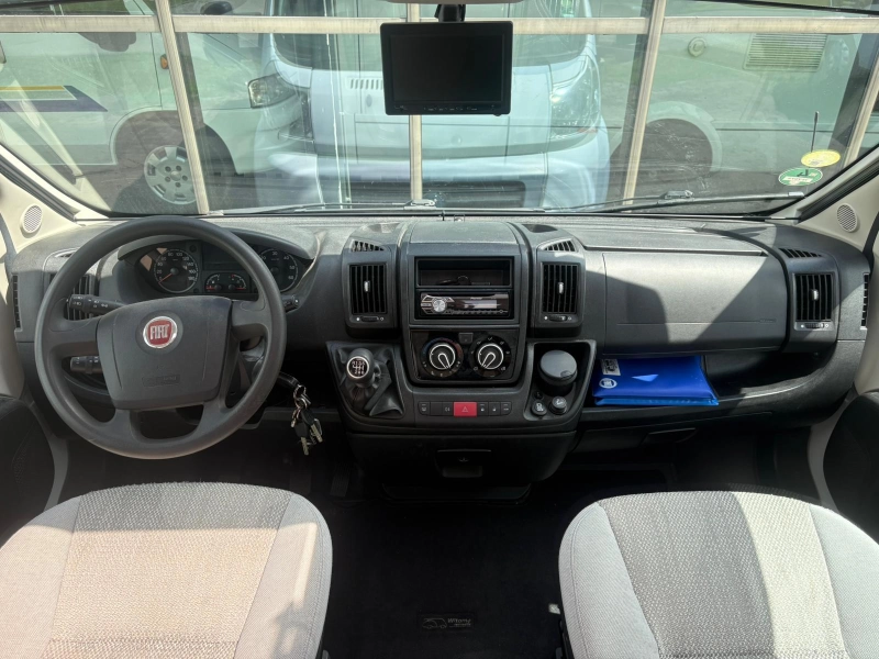 Knaus Sky TI 650 MEG Enkele bedden,Airco,130PK  foto: 20