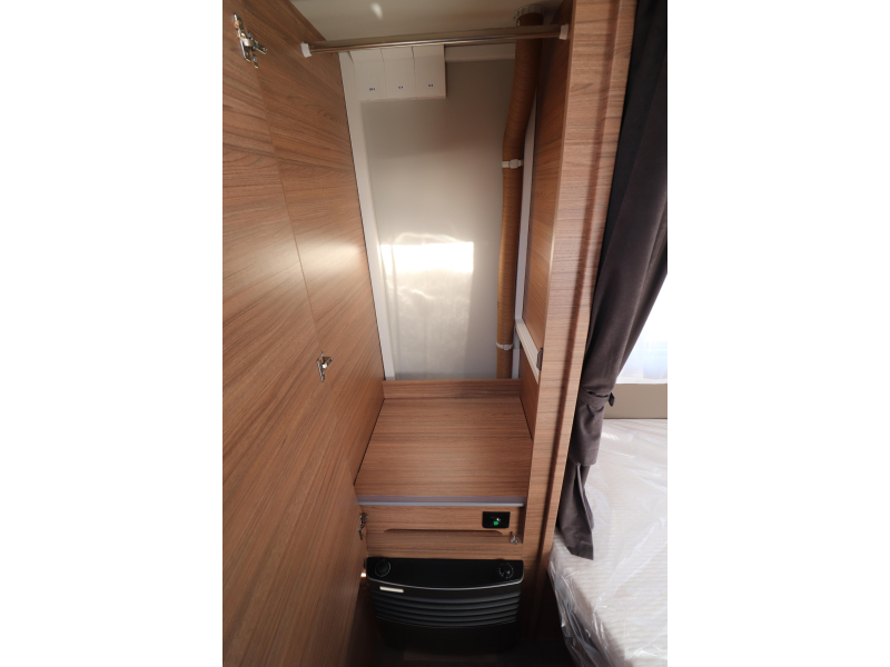 Weinsberg CaraOne Edition HOT 390 QD MEGA DESCUENTO / 597 foto: 8
