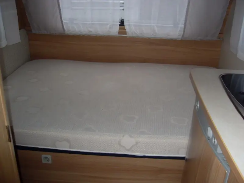 Caravelair Antares Luxe 400 Super licht gewicht kg778  foto: 3