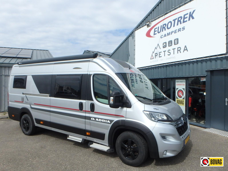 Adria Twin Platinum 640 SLX  foto: 0
