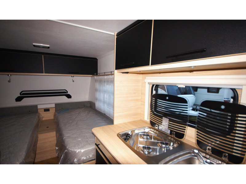 Sterckeman Sport Edition 492 LJ Winterdeal !!!  foto: 8