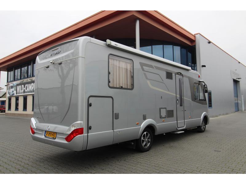 Hymer BML-I Queen bed + fold-down bed photo: 4