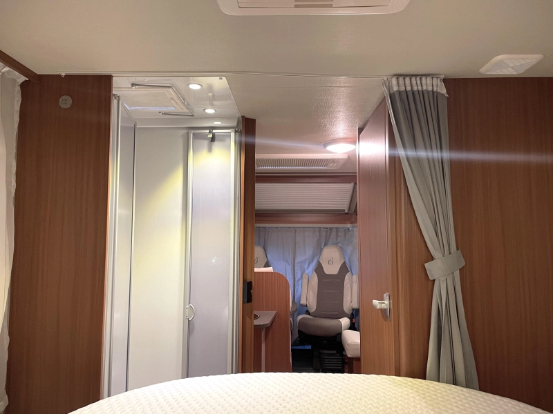 Etrusco T 6900 QB Lichtgewicht top camper  foto: 6
