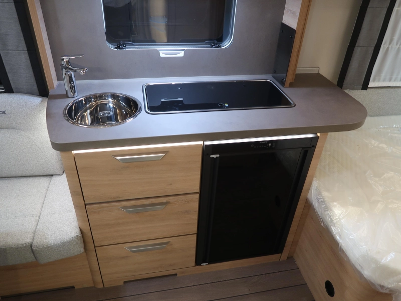 Knaus Sudwind Black Selection 450 FU  foto: 10