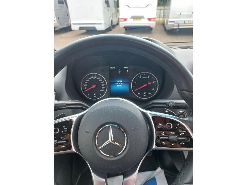 Weinsberg CaraCompact MB 640 MEG Pepper Smart TV Aut Solar  foto: 6