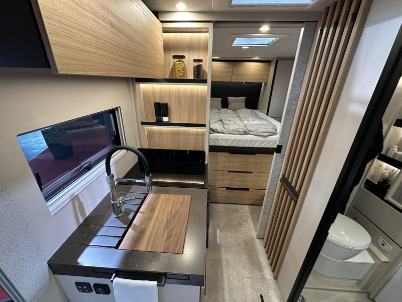 Bürstner Signature Primeur:Signature SFT 7.4  foto: 11