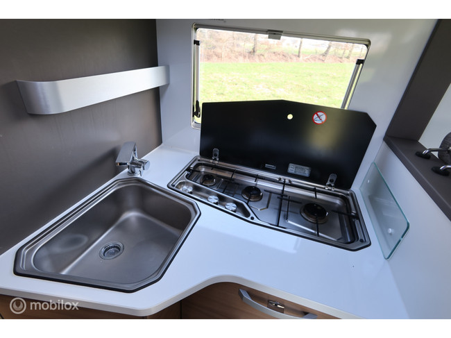 Adria MATRIX M 670SC foto: 22
