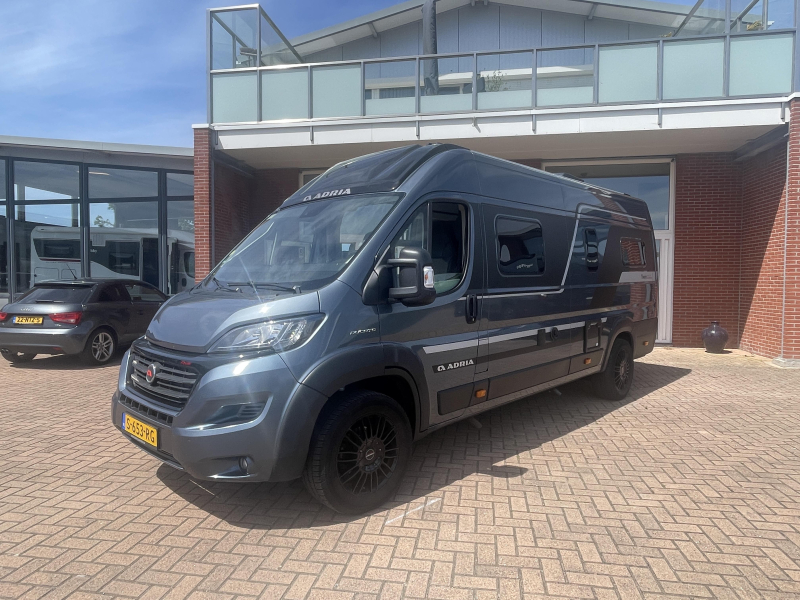 Adria Twin 640 SLB super komplett/Levelsyst Foto: 2