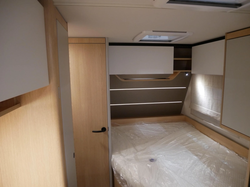 LMC Style 440 D now with FREE mover photo: 12