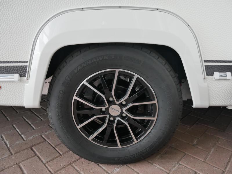 Fendt Bianco Activ 495 SFE Model 2026  foto: 2