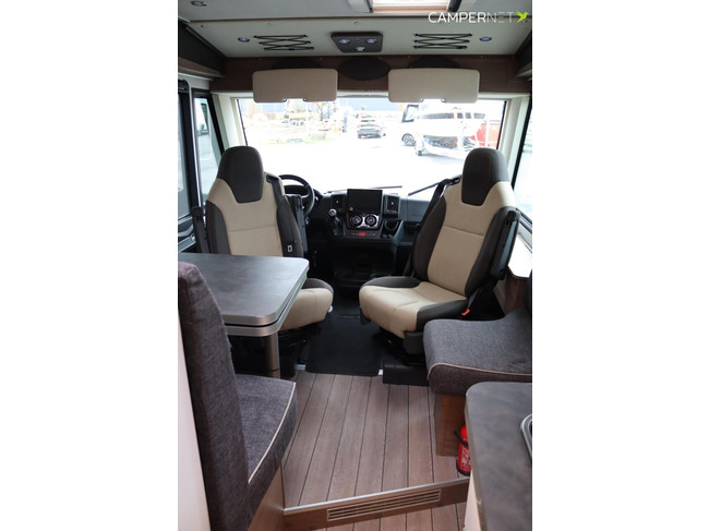 Knaus Live I 650 MEG 140hp 2.3 Multijet | Electric bike rack | Maxxfan | Reversing camera | Single beds | No drop-down bed | 6.97 photo: 7
