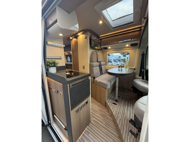 Malibu Van 640 LE New model! Automatic! photo: 12