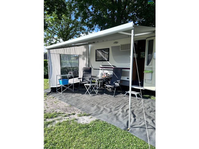 Adria Coral S 680ST foto: 4