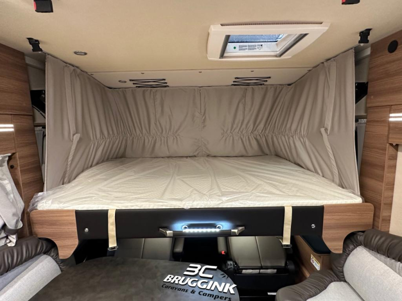 Knaus Sun I 700 LEG photo: 5