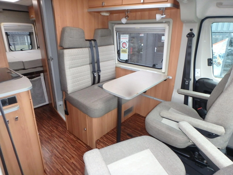 Hymer Grand Canyon 600 photo: 8