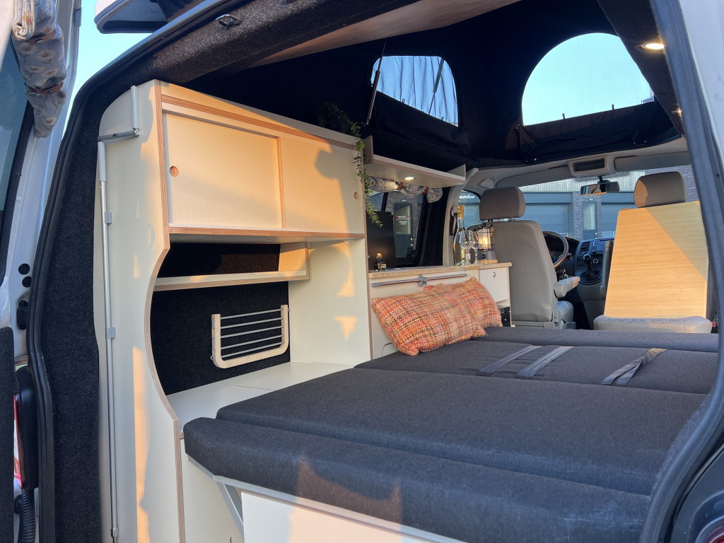 Volkswagen T6 Florida Buscamper BENZIN Foto: 7