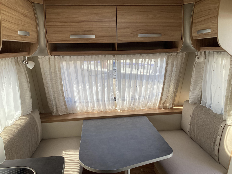 Eriba Nova Light Delight 465 Mover/ omnistor 