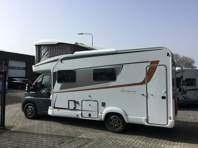Bürstner BT6891 LYSEO T689 GALLERY foto: 2