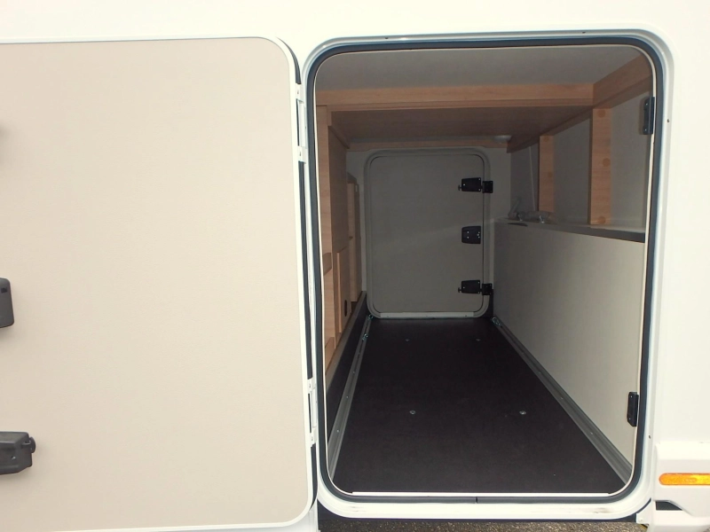 Knaus L!ve Ti 650 MEG Oferta Alquiler de autocaravanas foto: 7