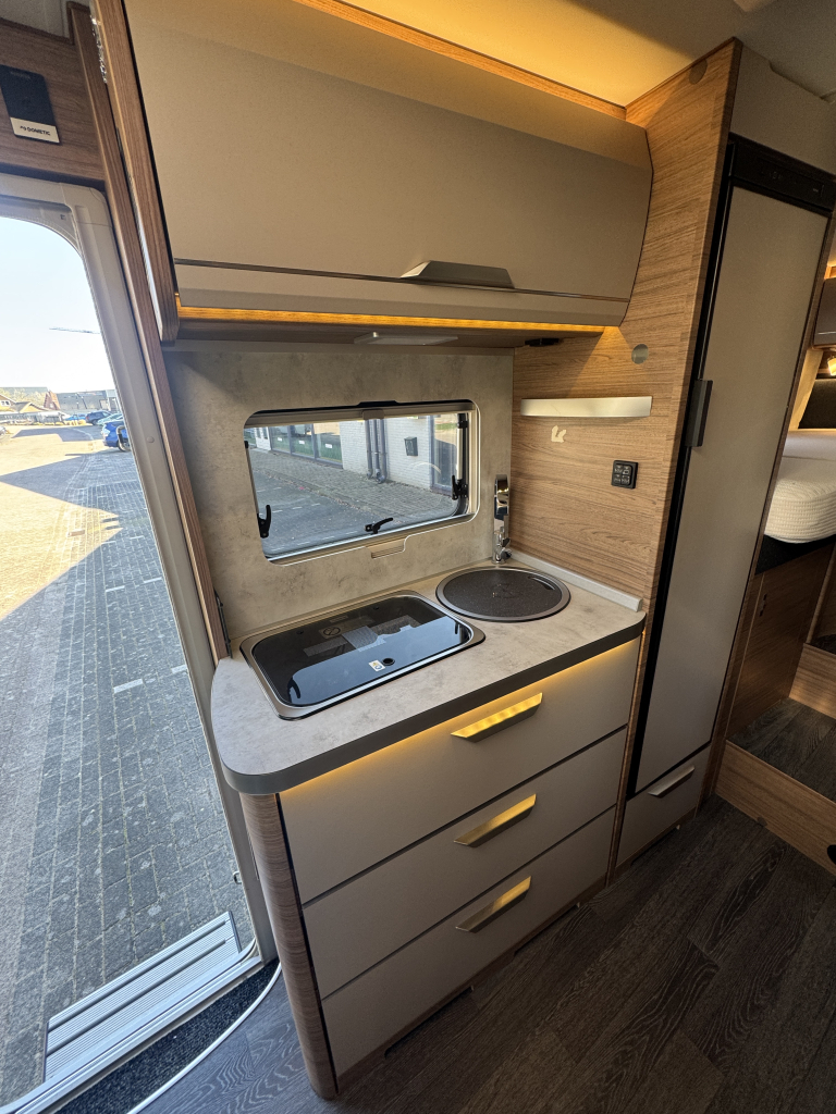Knaus Van I 650 MEG photo: 11