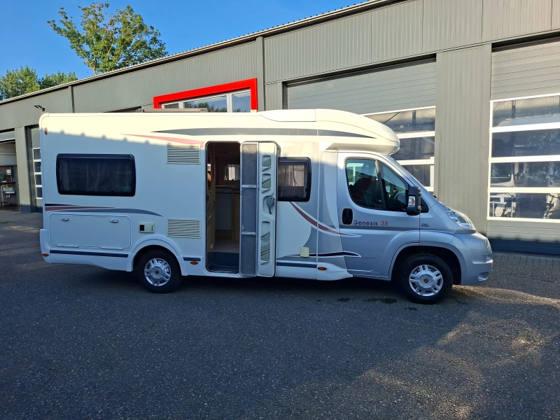 Challenger Genesis 38 autocaravana completa y espaciosa foto: 14